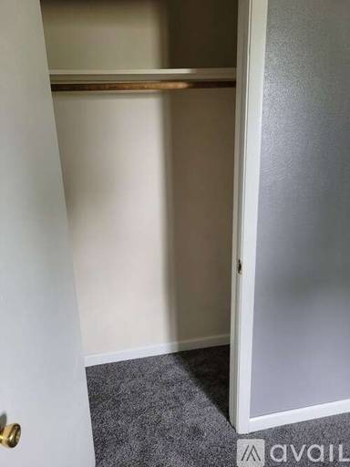 Main picture of 562 Sheridan St