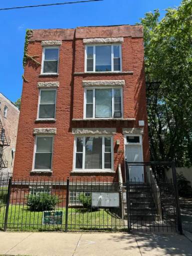 Main picture of 6045 S Rhodes Ave