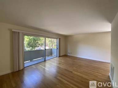 Main picture of 690 Mariposa Ave