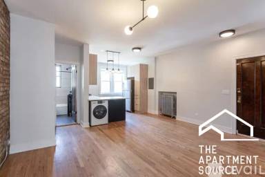 Main picture of 4011 N Lowell Ave