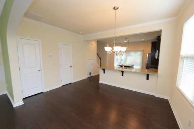 Main picture of 204 Mt Evans Dr