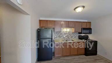 Main picture of 3341 E Fountain Blvd