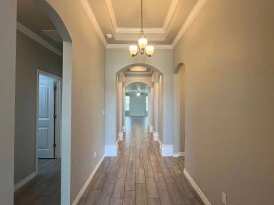Main picture of 8233 Yosemite Dr