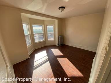 Main picture of 745 Saint John St