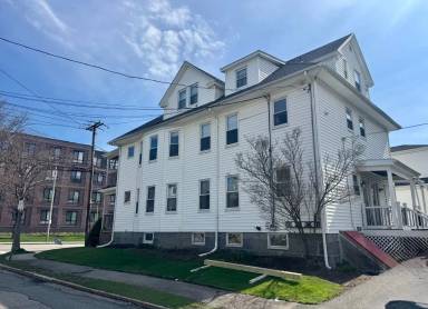 Main picture of 141 Whitwell St