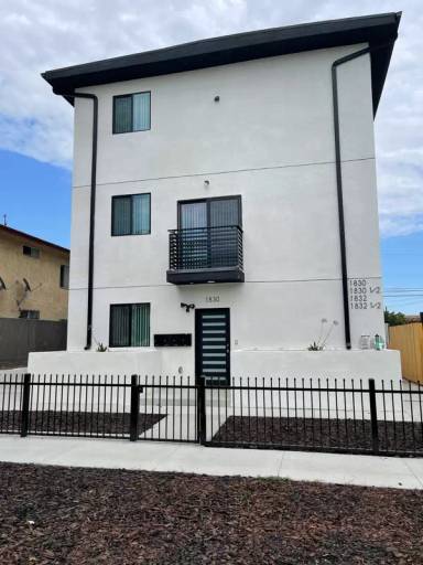 Main picture of 1832 Hauser Blvd
