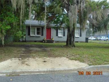 Main picture of 2716 Carmel Ave