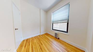 Main picture of 171 E 83rd St