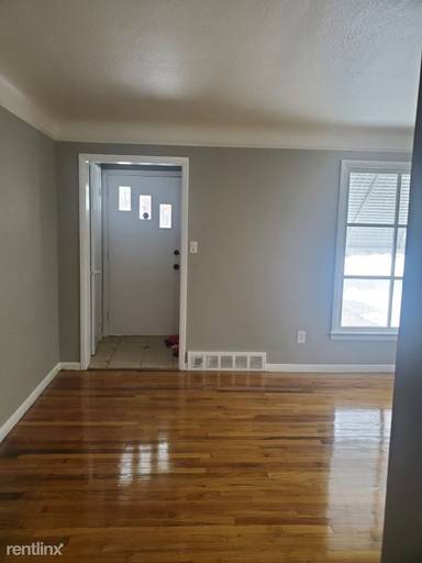 Main picture of 5197 Catherine St