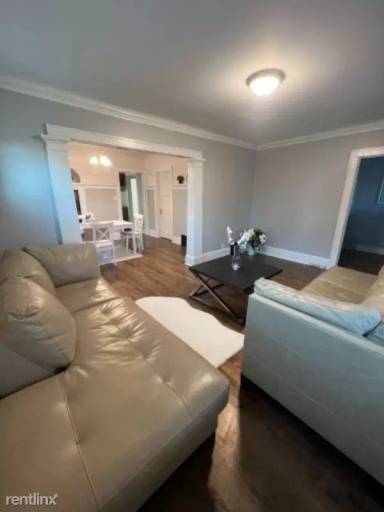 Main picture of 3 Sharks Properties