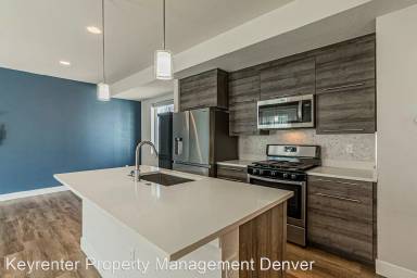 Main picture of 5606 W 10th Pl