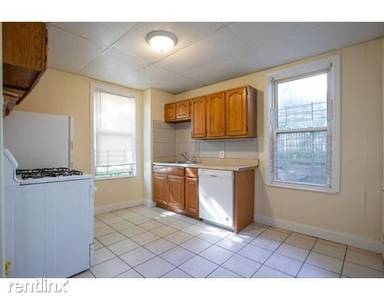 Main picture of 10 Royal St