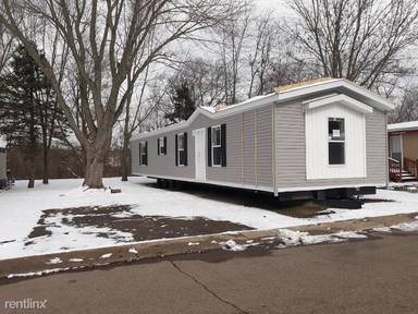 Main picture of 1810 Tray Ln