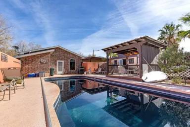 Main picture of 2163 Sandalwood Ct
