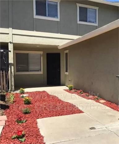 Main picture of 80 Portola Way