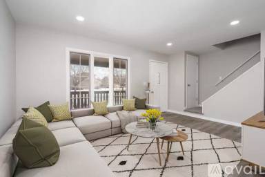 Main picture of 410 Belle Aire Dr