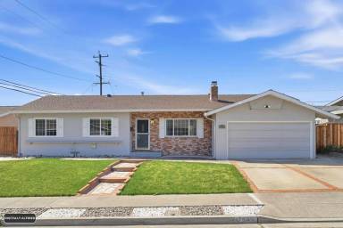 Main picture of 7560 Ashford Way