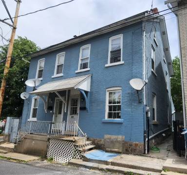Main picture of 529 Bradley St