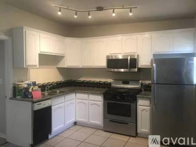 Main picture of 1713 Redondo Ave