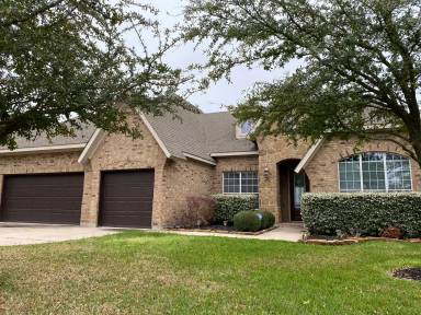 Main picture of 302 Las Colinas Dr