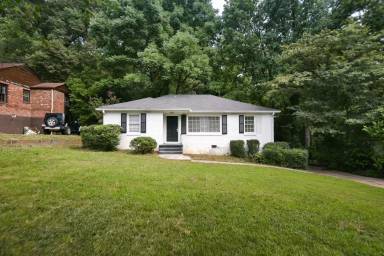 Main picture of 1200 Clearview Dr NE