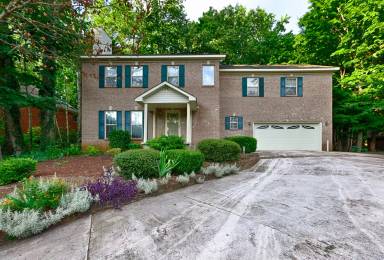 Main picture of 2609 Spicewood Trl NE