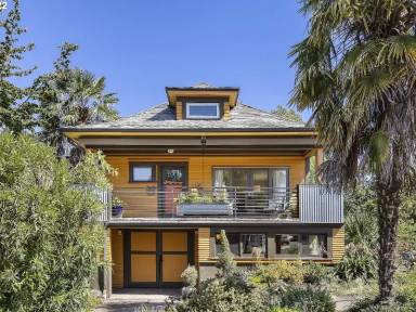 Main picture of 2735 SE Gladstone St