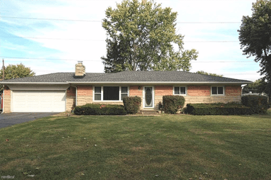 Main picture of 210 E Cragmont Dr