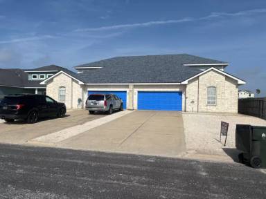 Main picture of 15505 Palmira Ave
