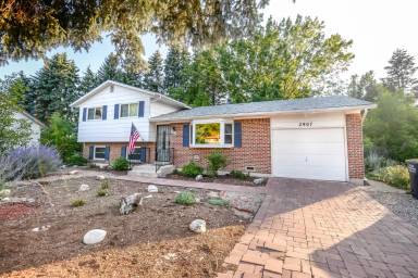 Main picture of 2907 Flintridge Way
