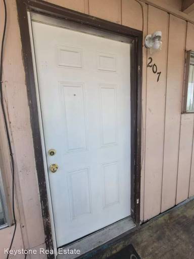 Main picture of 146 17th St