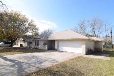 Main picture of 2311 Hidden Hill Dr