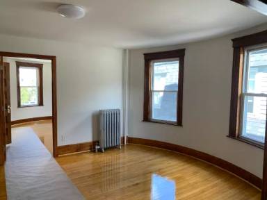 Main picture of 86A Elm St