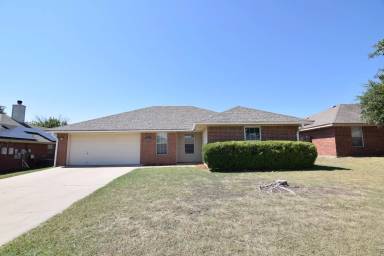 Main picture of 2110 Sandstone Dr