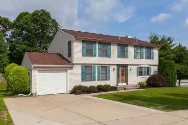 Main picture of 518 Demoss Ct