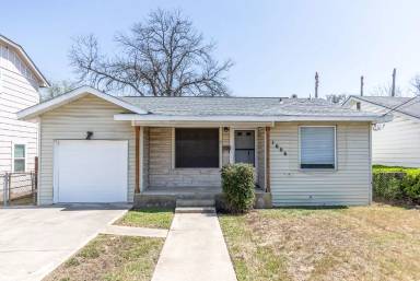 Main picture of 1606 S Walters St
