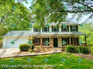 Main picture of 2920 Phillips Ct