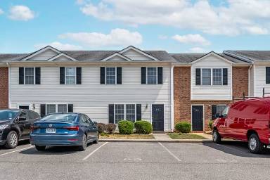 Main picture of Sterling Park Townhouse