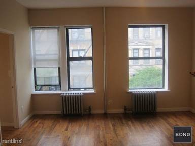 Main picture of 132 Saint Marks Pl