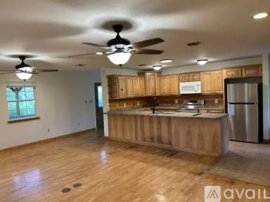 Main picture of 2986 Main Hwy