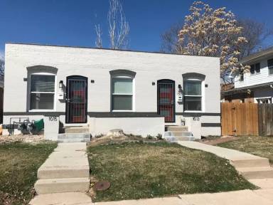 Main picture of 1013 S Washington St