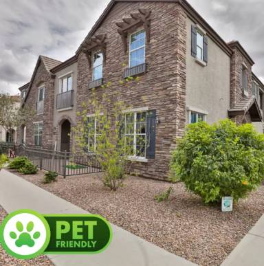 Main picture of 4716 E Red Oak Ln