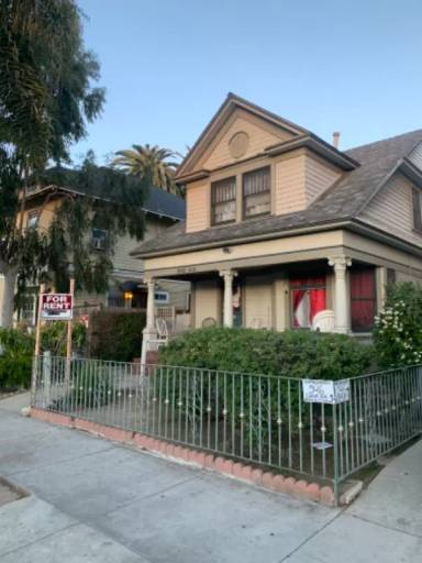 Main picture of 546 Cedar Ave