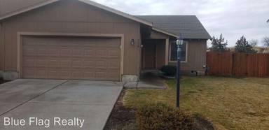 Main picture of 908 SE Kierra Pl