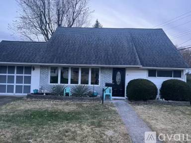 Main picture of 41 Merry Turn Rd