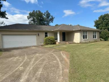 Main picture of 304 Bellingrath Dr SW