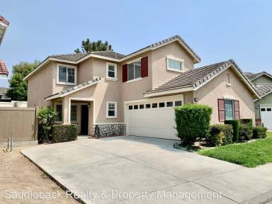 Main picture of 805 Pathfinder Way