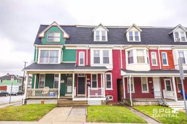 Main picture of 302 W Cottage Pl