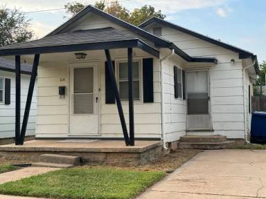 Main picture of 116 E 12th Ave