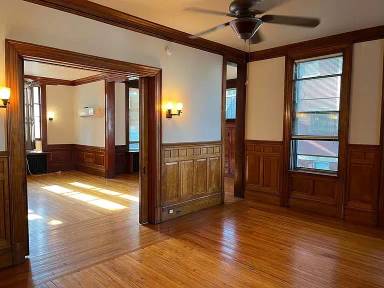 Main picture of 1920 Stevens Ave